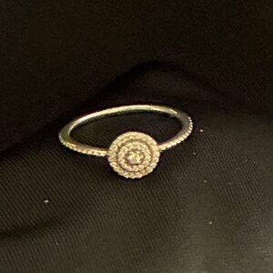 Women’s used S925 SilverRing size 6.5 Vintage Pandora Ring with Intricate Design